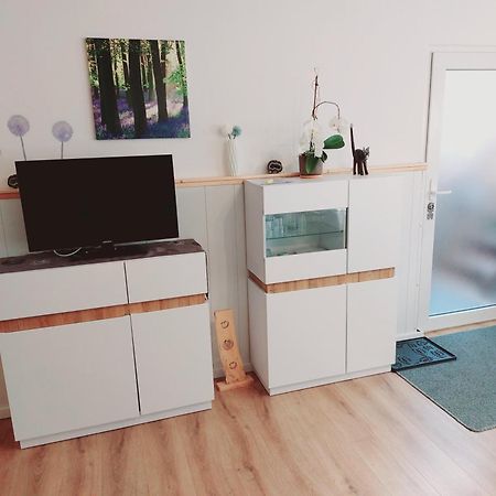 Modernes Souterrain Apartment Black Forest Mit Separatem Eingang Und Kfz-Stellplatz บัดเดอร์ไฮม์ ภายนอก รูปภาพ