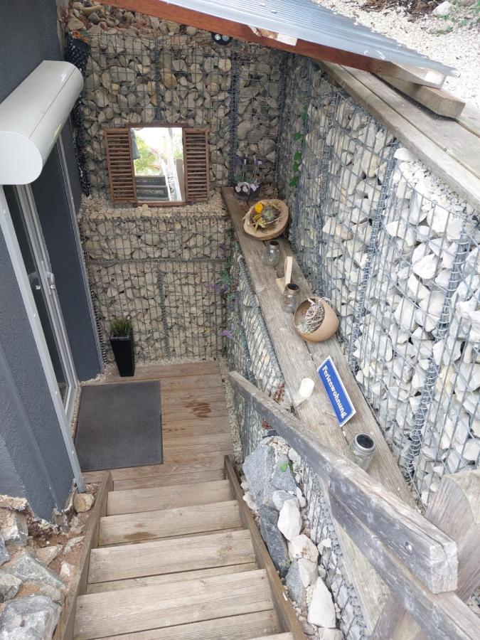Modernes Souterrain Apartment Black Forest Mit Separatem Eingang Und Kfz-Stellplatz บัดเดอร์ไฮม์ ภายนอก รูปภาพ