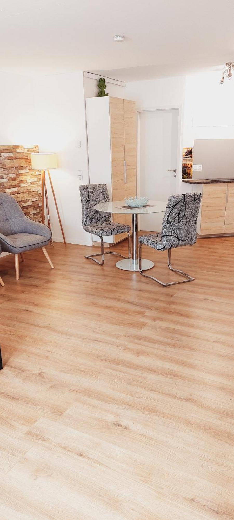 Modernes Souterrain Apartment Black Forest Mit Separatem Eingang Und Kfz-Stellplatz บัดเดอร์ไฮม์ ภายนอก รูปภาพ